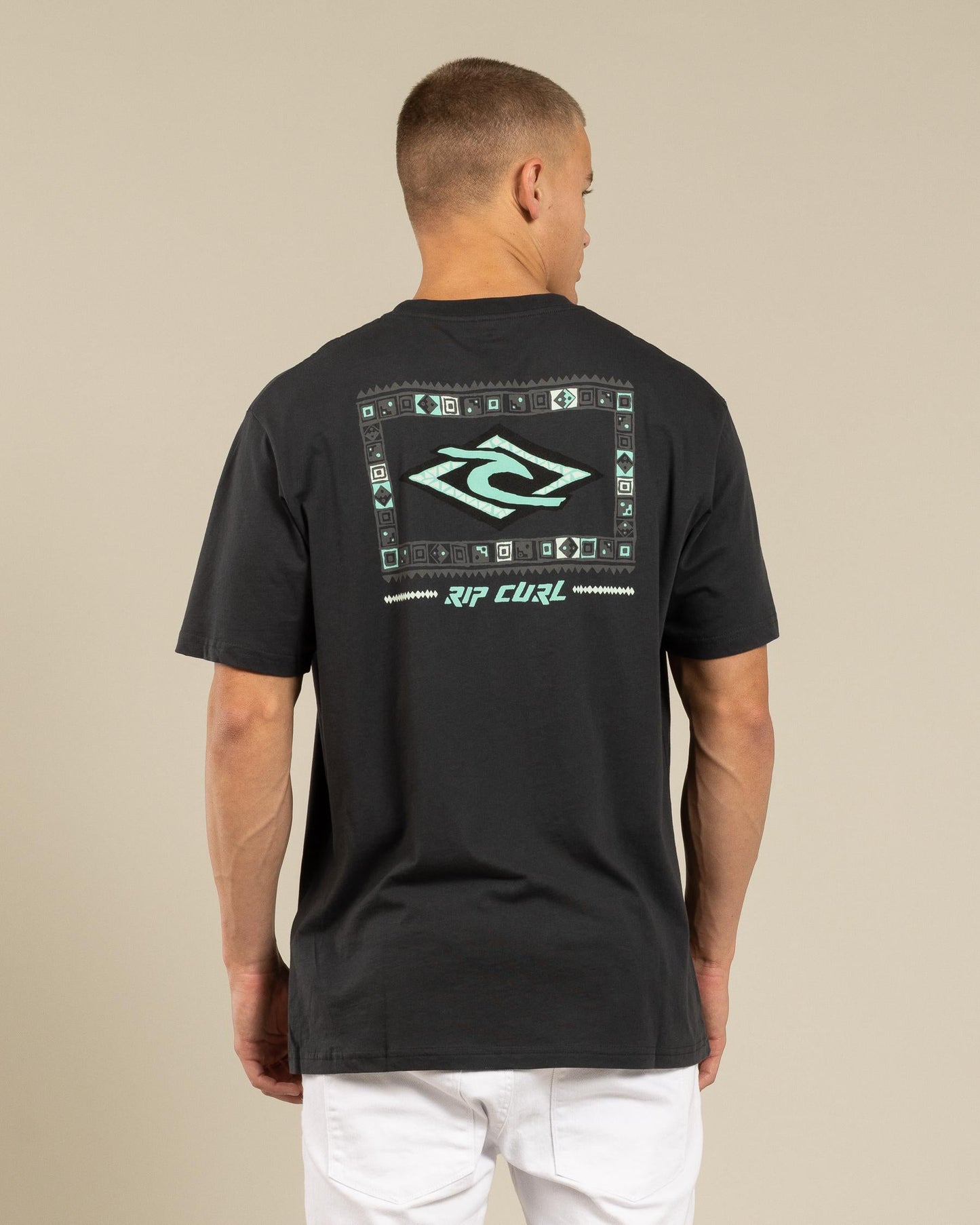LEGACY TEE