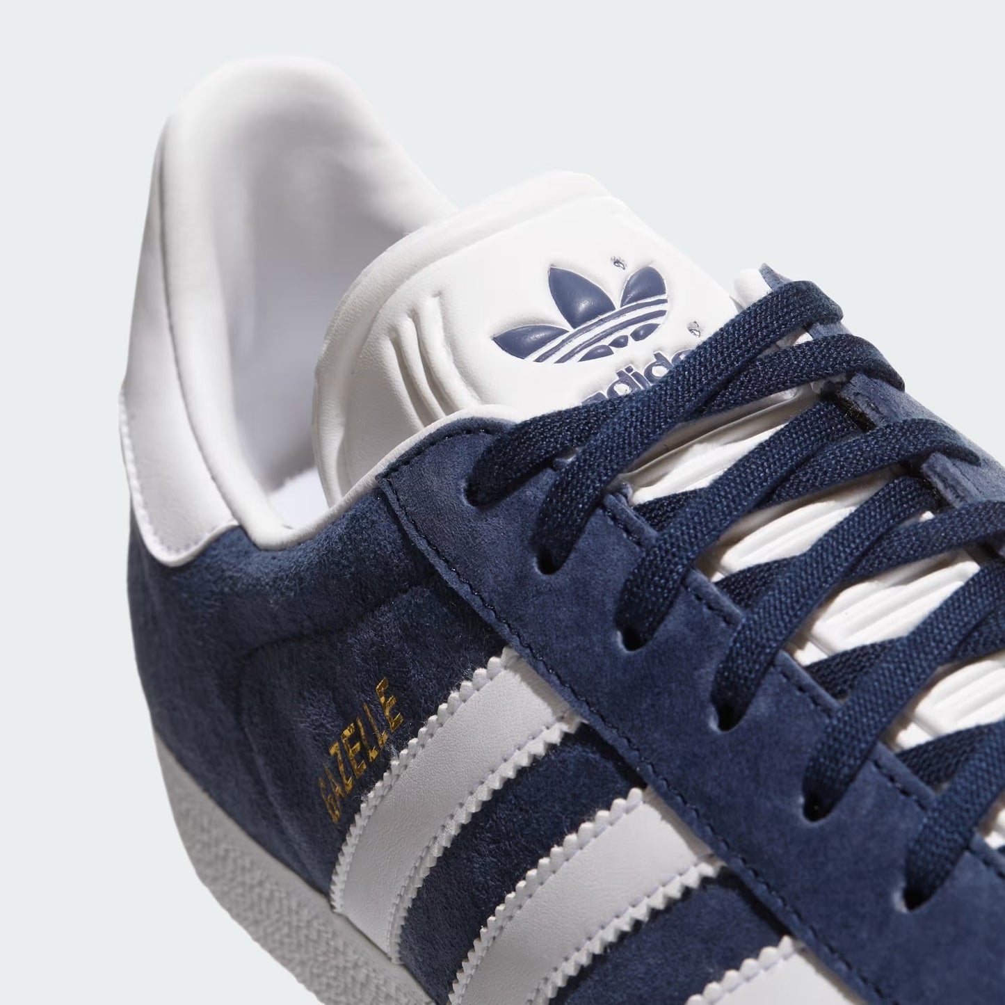 GAZELLE BLUE WHITE