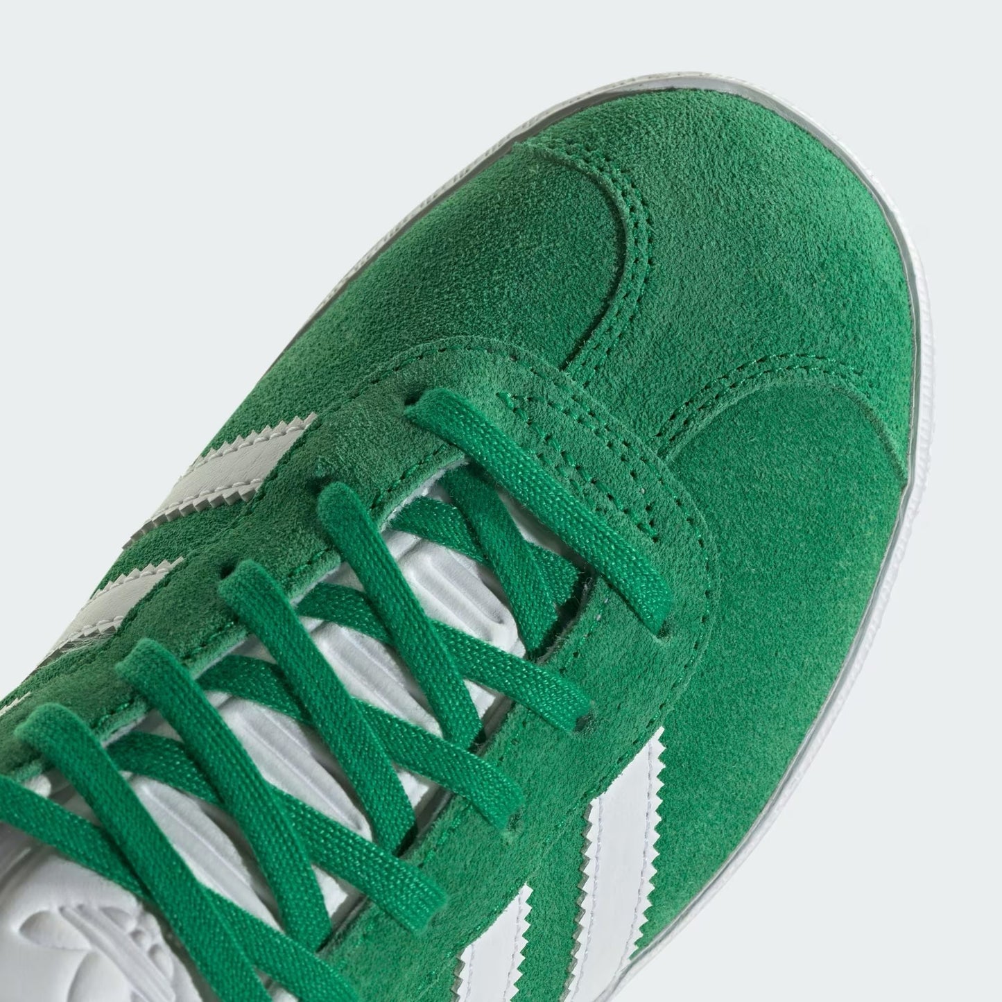 GAZELLE GREEN WHITE