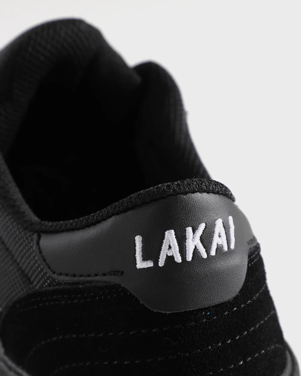 CAMBRIDGE BLACK SUEDE