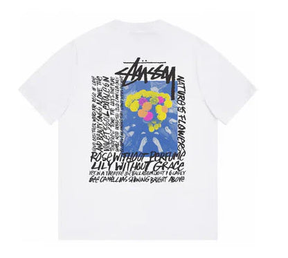 Camiseta Stussy Manos Alrededor de Flores