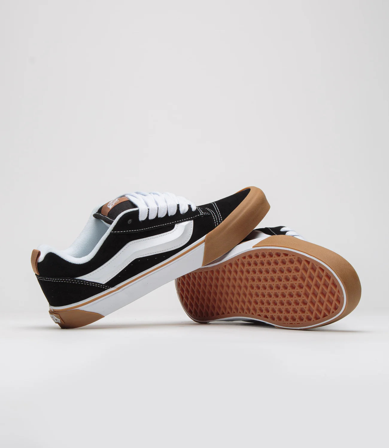 Vans Knu Skool Gum Bumper Black