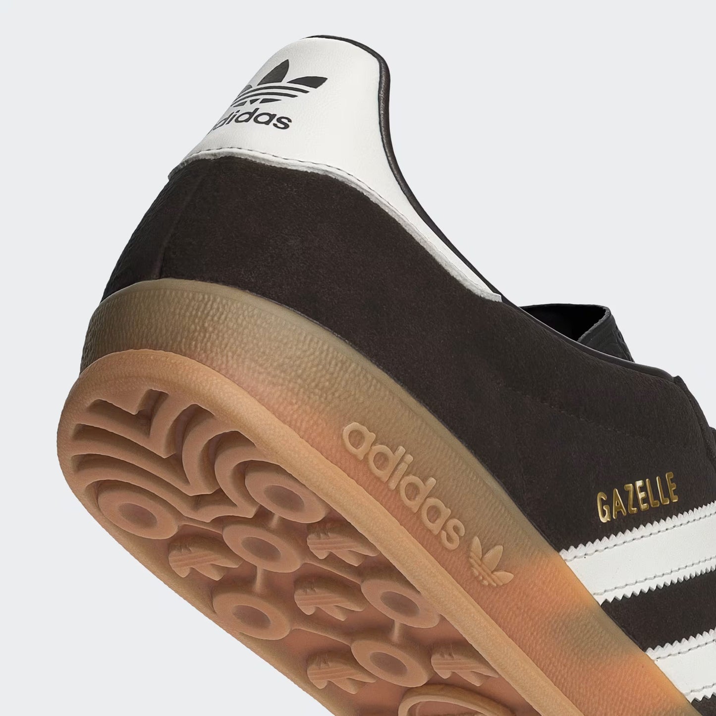GAZELLE INDOOR BLACK WHITE GUM