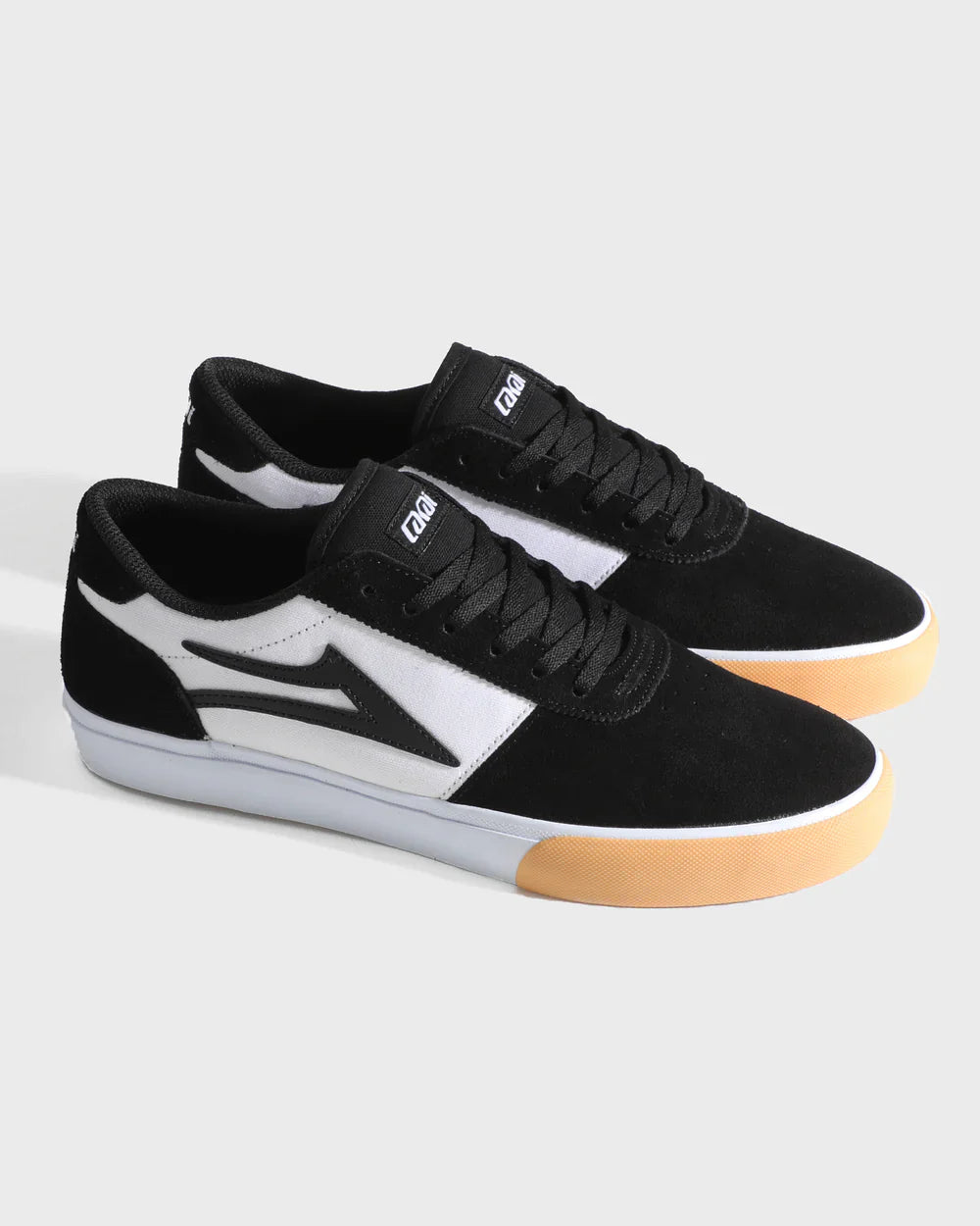 MANCHESTER BLACK WHITE GUM TOE